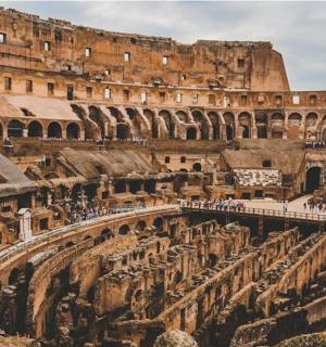 amfiteátr v Koloseu Atény itinerář Shenshens