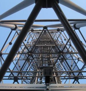 một góc nhìn của tháp eiffel