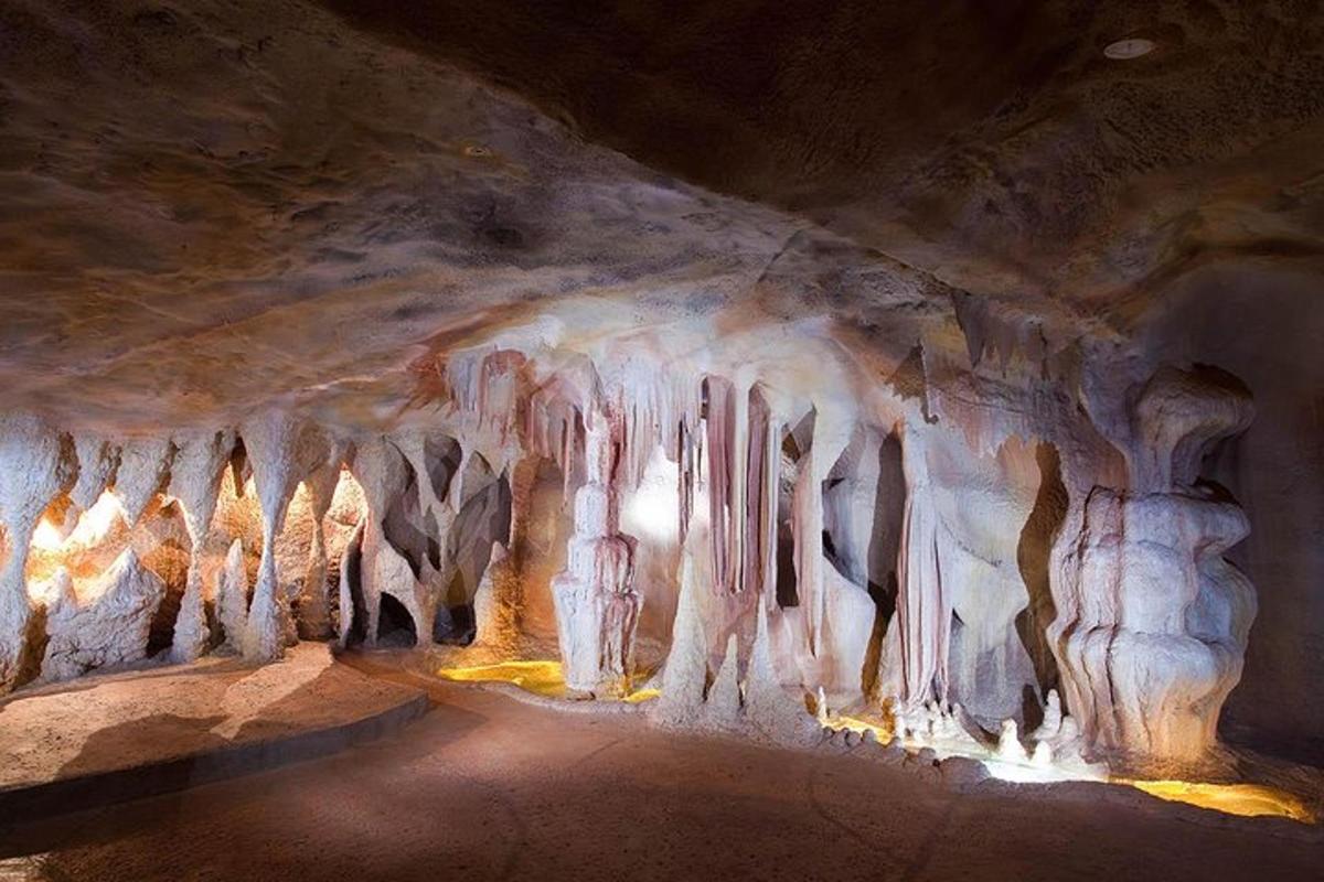 Attraction picture 4