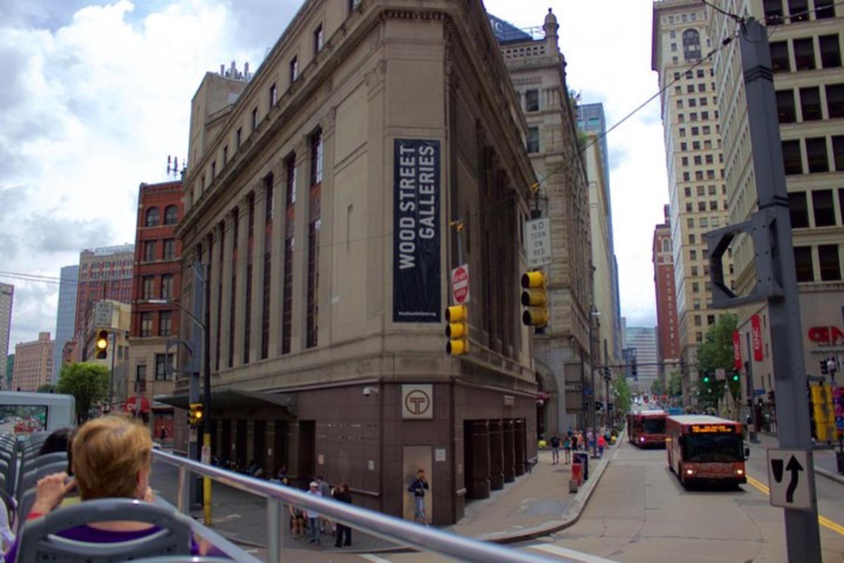 a building on a city street with a traffic light