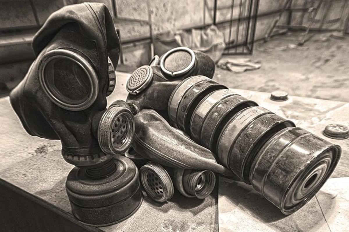 a group ofocular devices sitting on a table