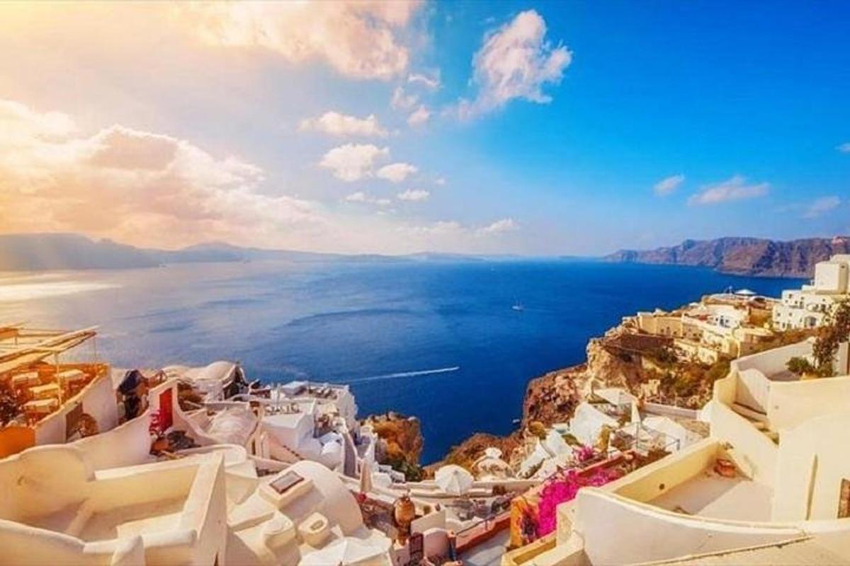 θέα στην ακτή Αμάλφι και τον ωκεανό