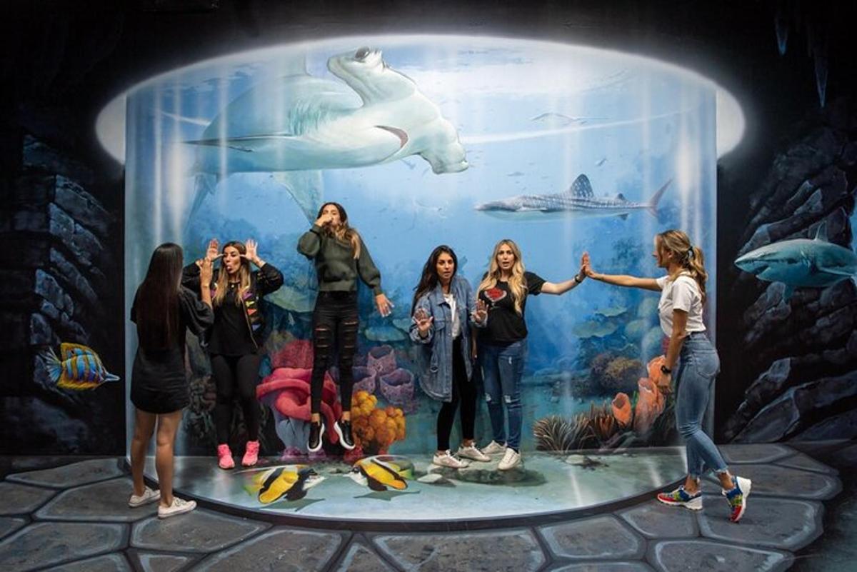 Attraction picture 4
