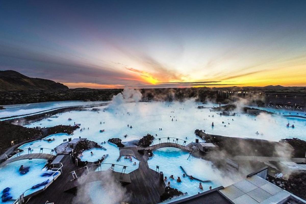 Výhled na Modrou lagunu v Niagarských vodopádech