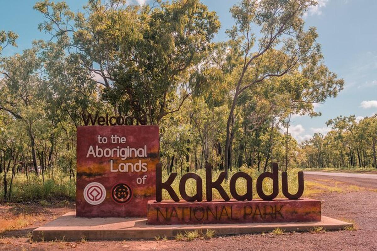a sign at the entrance to the aboriginal lands of kokoda national park