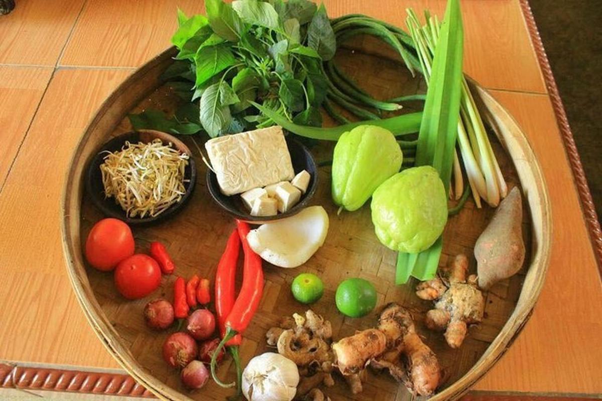 a plate of vegetables on a wooden table