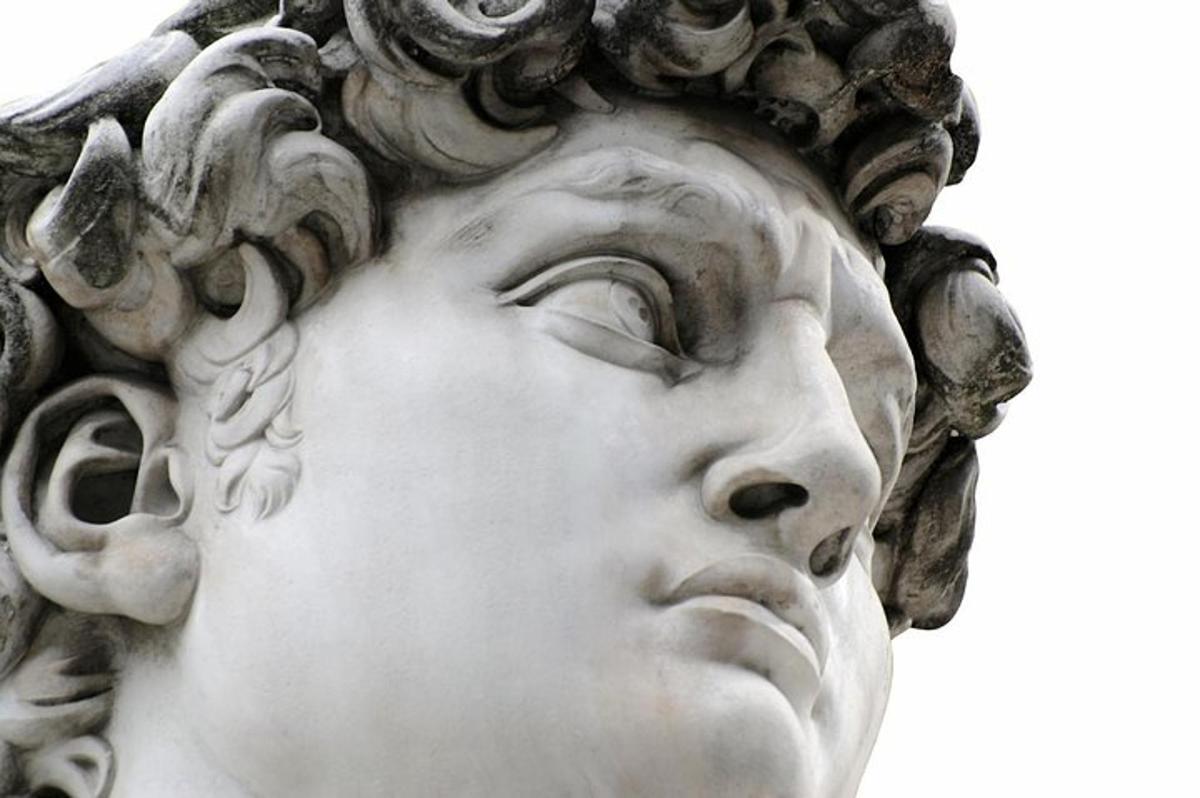 a statue of a head of a woman