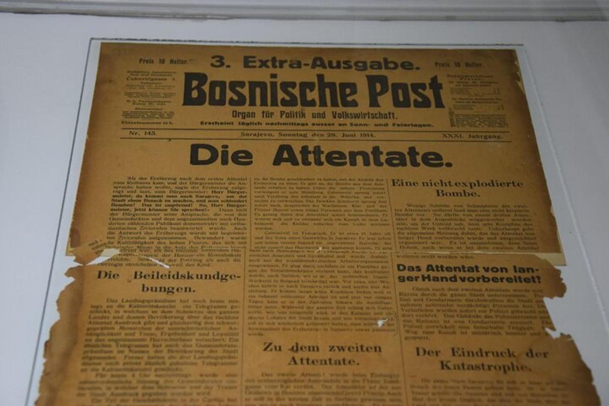 un giornale con le parole irresistibile post die alternative