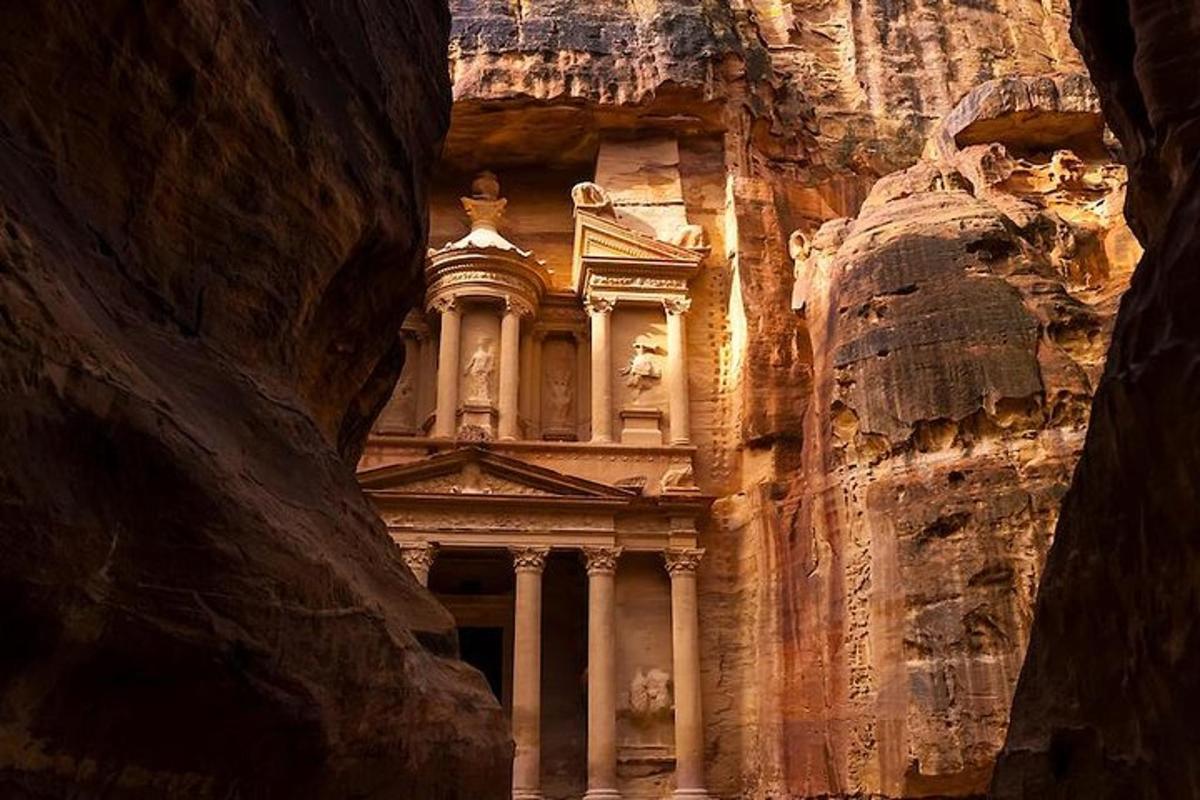 صورة رقم 1 للمعلم السياحي