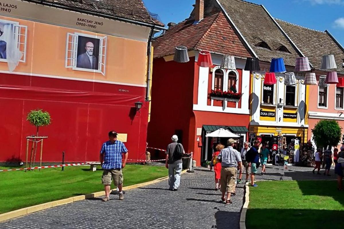Attraction picture 5
