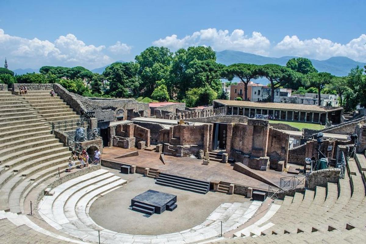 an amphitheater with a table in the middle