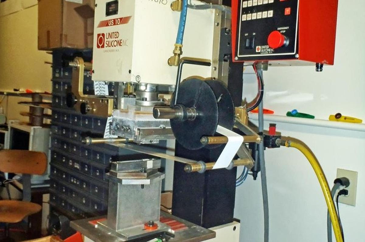 a milling machine in a room