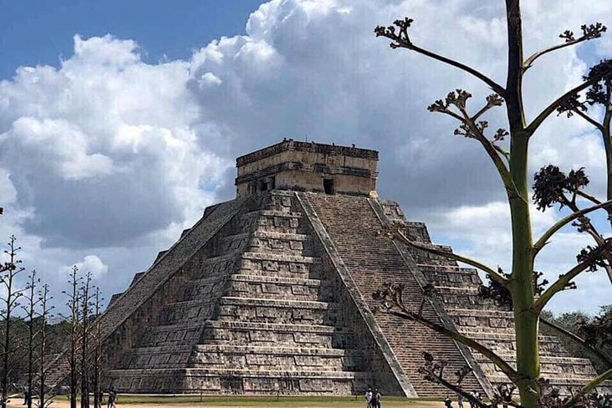 a pyramid at the mayan pyramid
