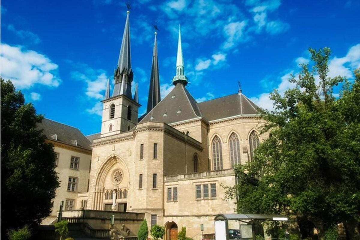 a large building with two spires on top of it