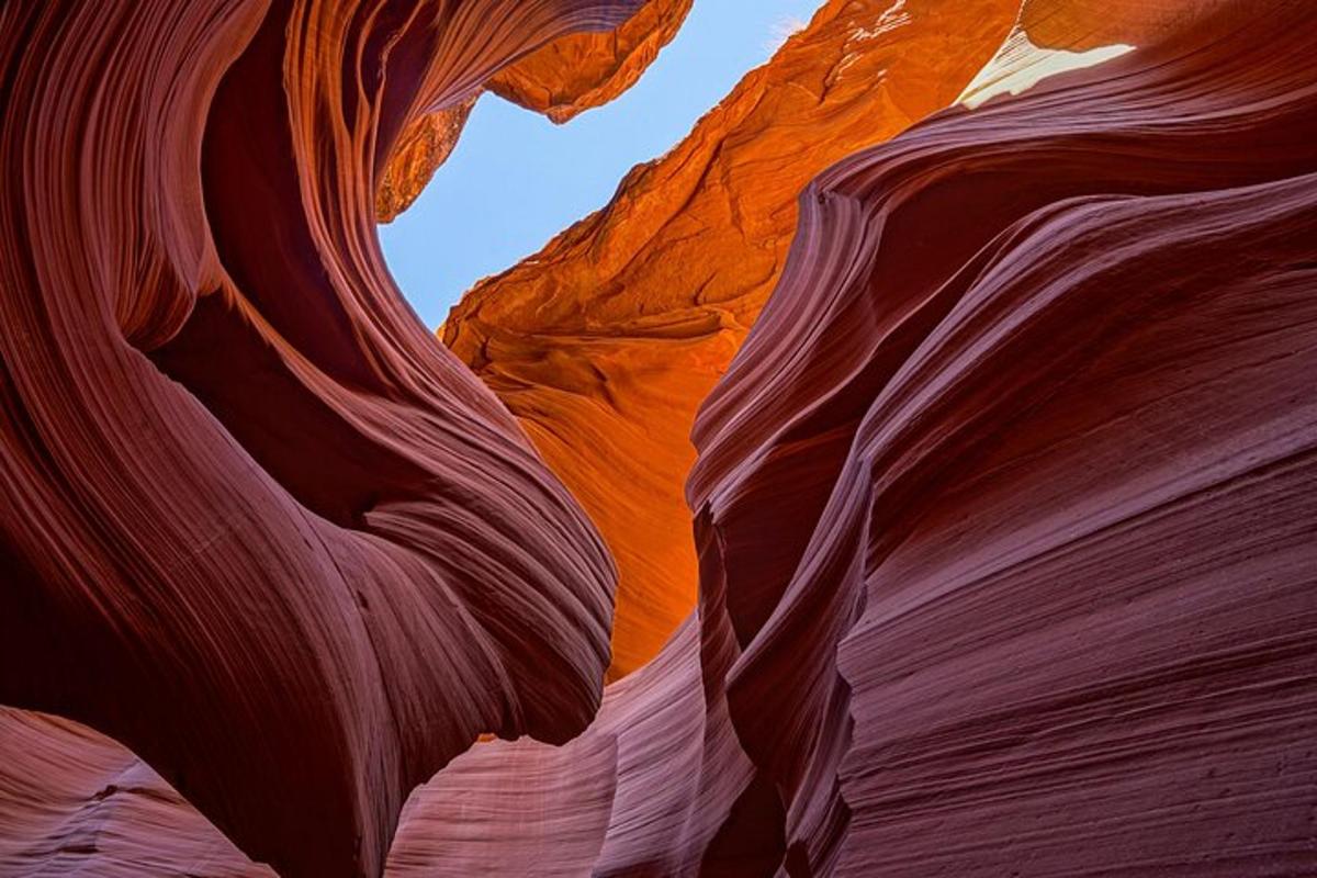 a view of theeway of a canyon in theelope canyon