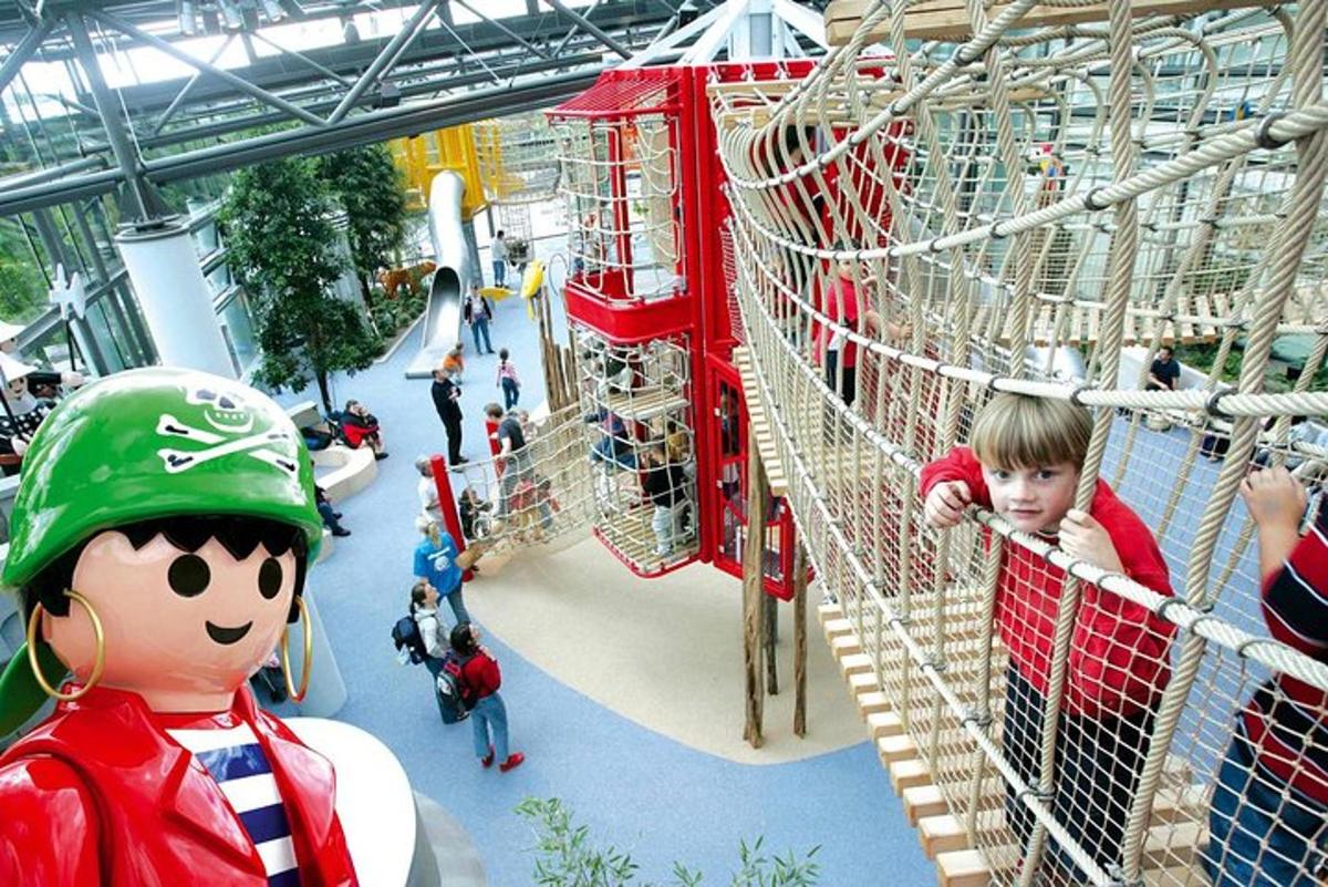 Attraction picture 7