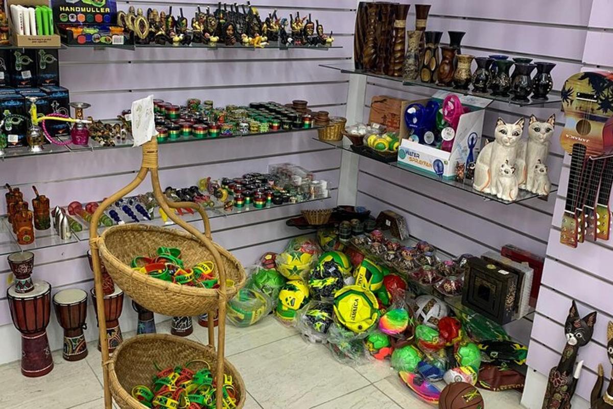 obchod plný množstva rôznych produktov