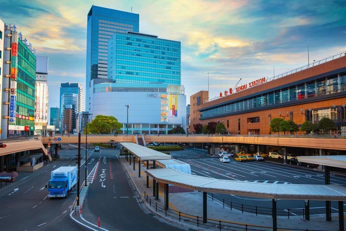 有街道、有汽车、有建筑物的城市