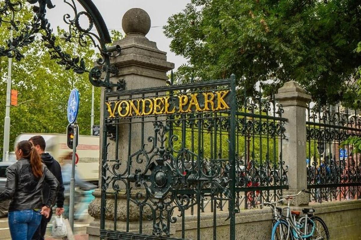vrata z napisom York Park