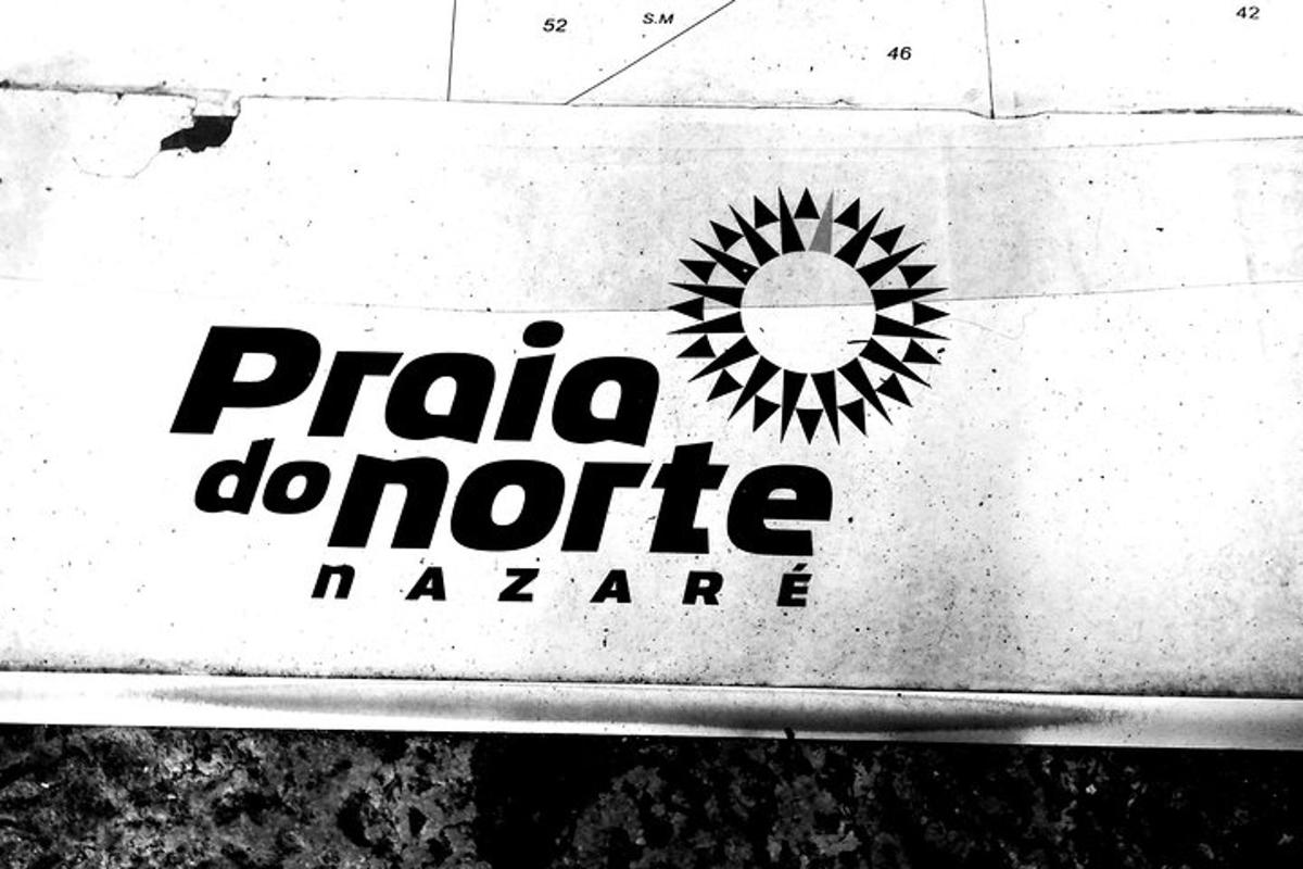 un prim-plan al părții frontale a unei mașini cu Aeria do Norte