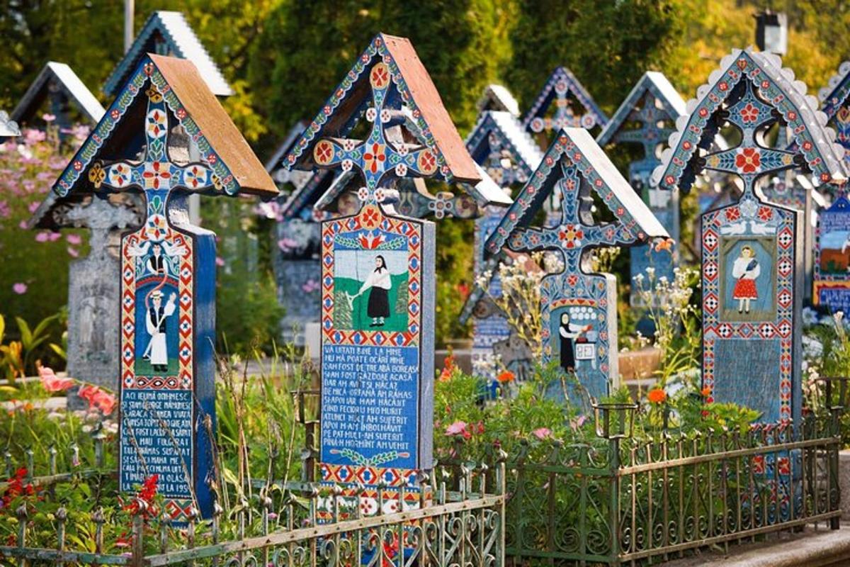 a garden with many colorful houses and flowers