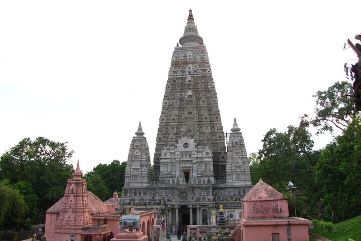 a large building with a tower on top of it
