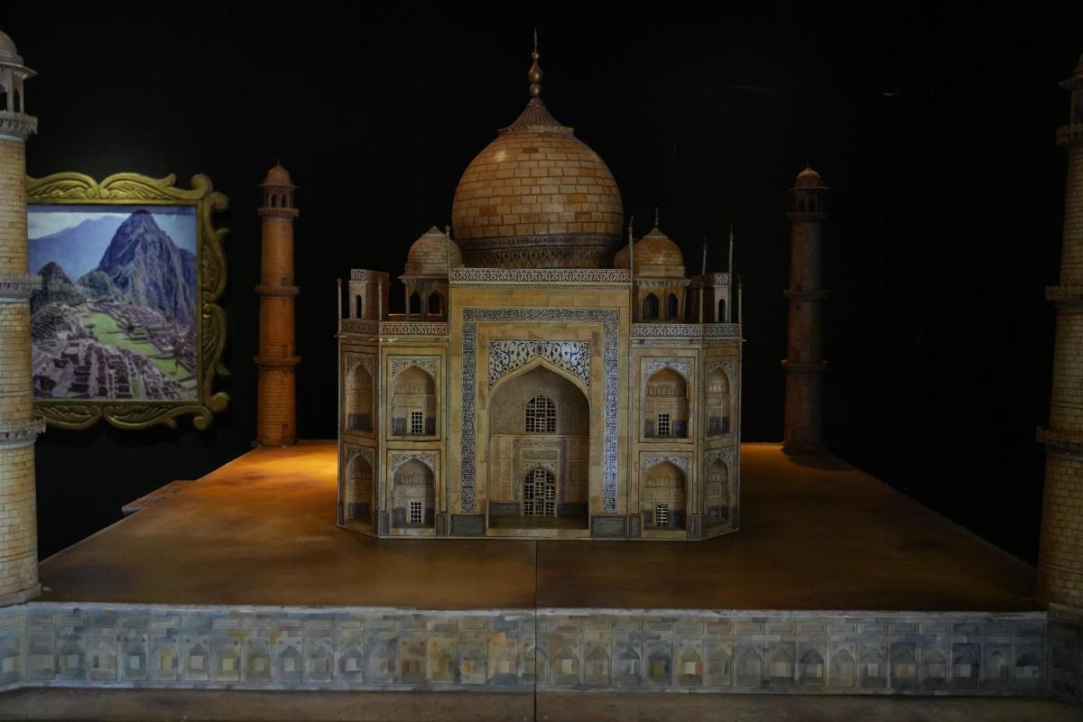model Taj Mahala na odru