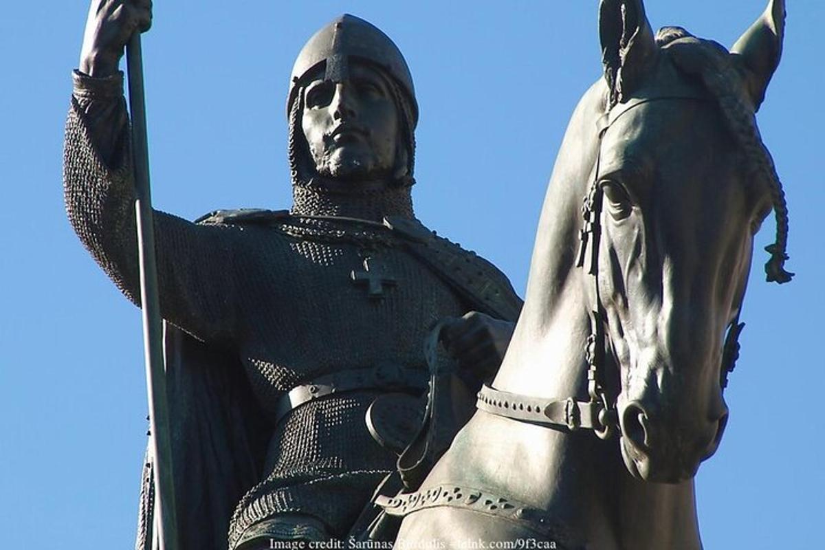 a statue of a man on a horse