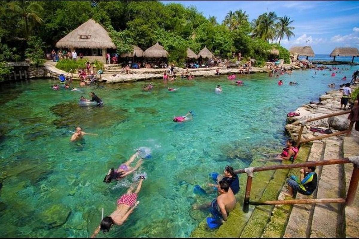 Attraction picture 6