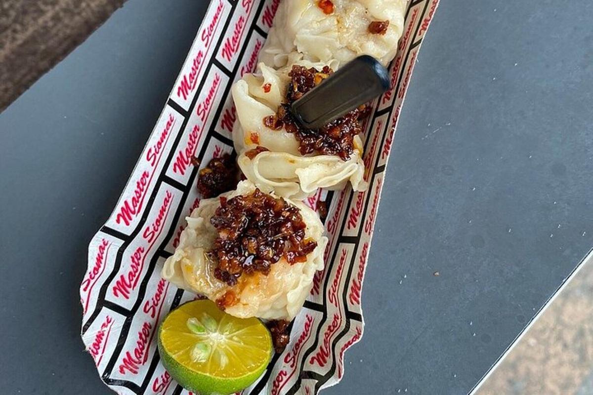 a plate of food with a slice of lime