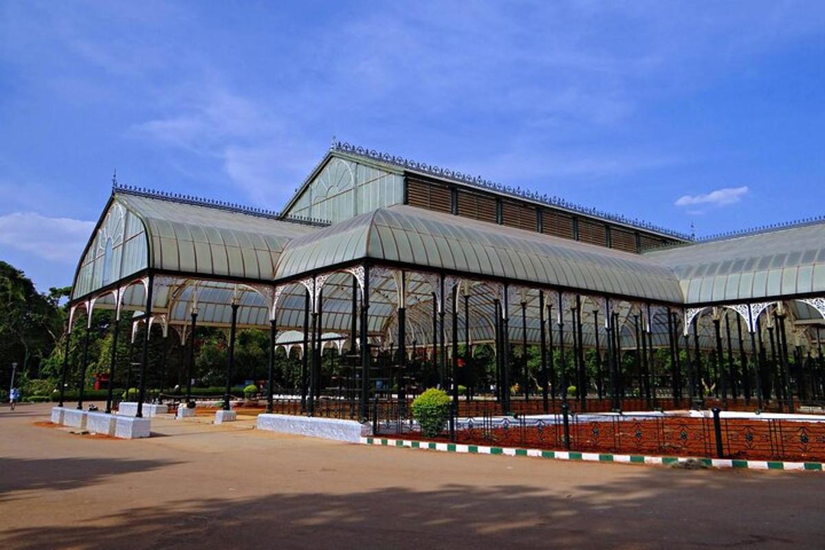 a large building with a lot of glass