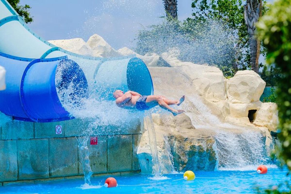 Attraction picture 6