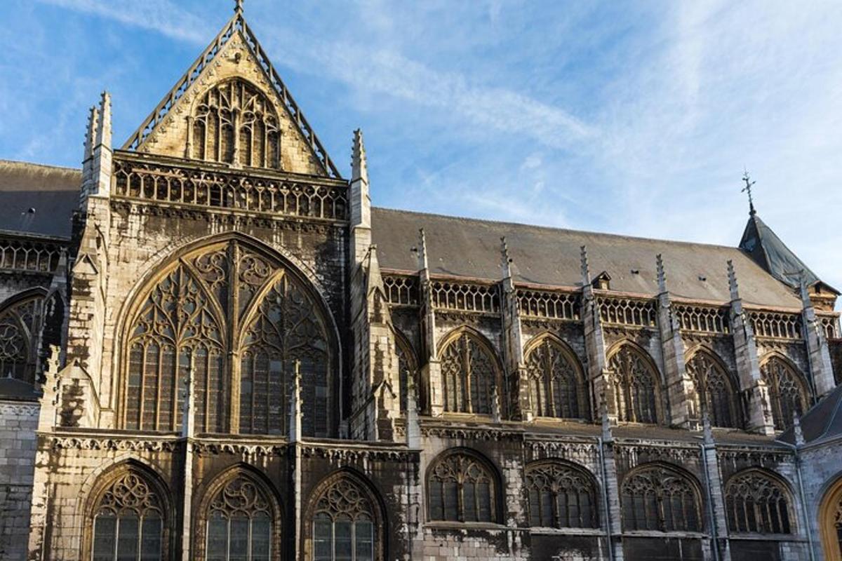 a large stone building with a large cathedral