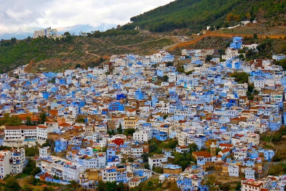 Loftmynd af bláu borginni Chefchaouen