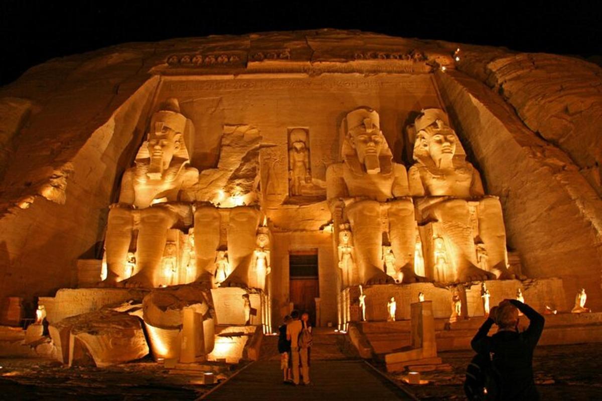 Attraction picture 3