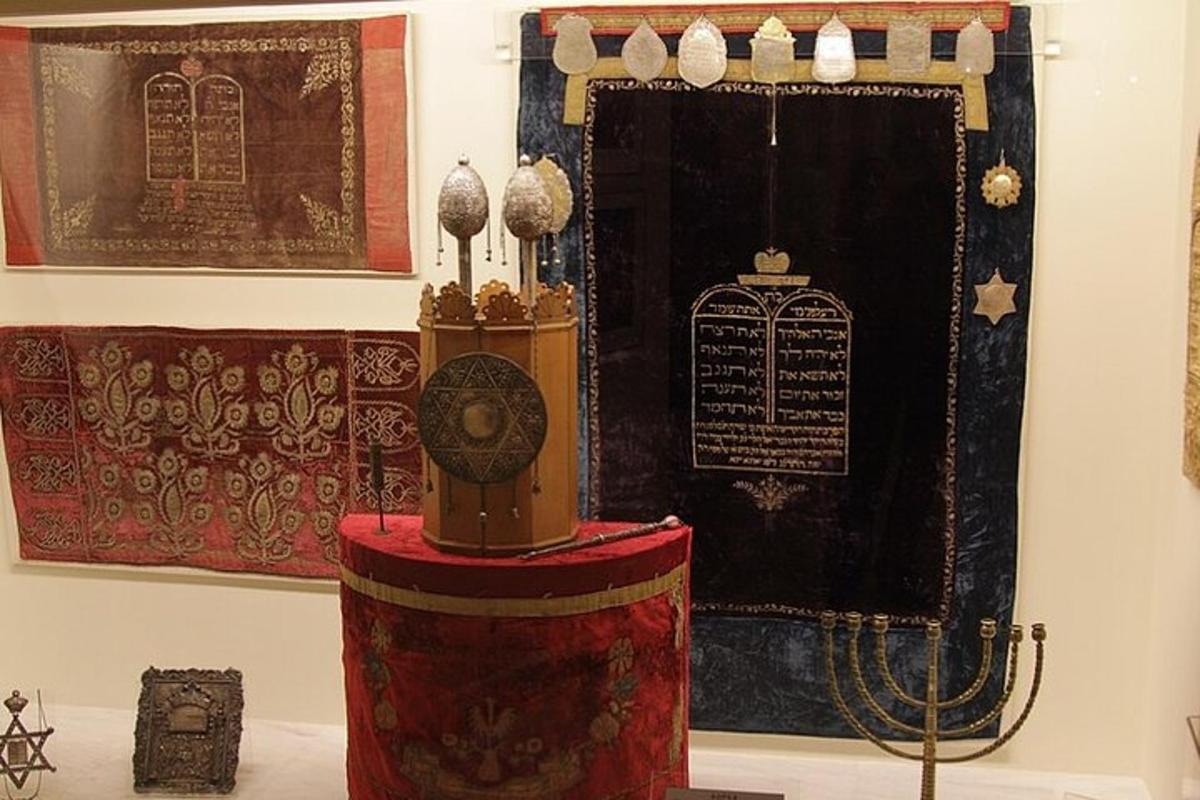 a display of orientalental items on display in a museum