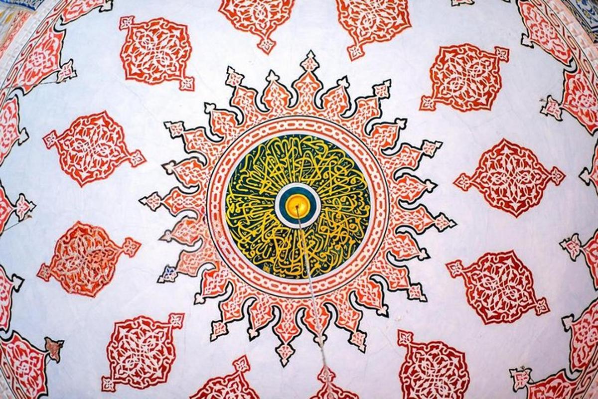 Nærmynd af mandala-mynstri á pappír