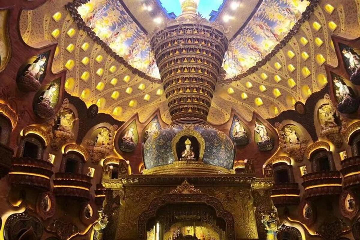 a large building with a ceiling with a chandelier
