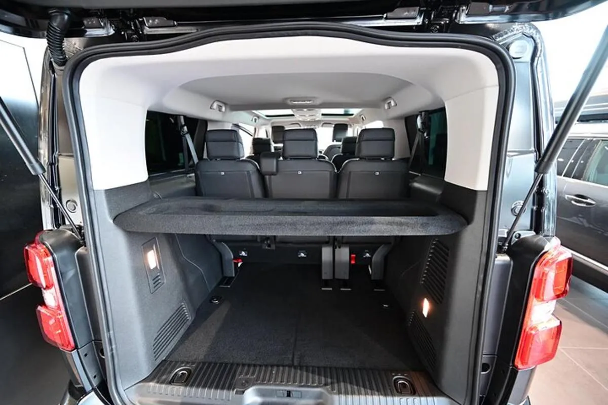 Transfert en minibus privé de la région de Colmar à l'aéroport de Francfort – photo 4