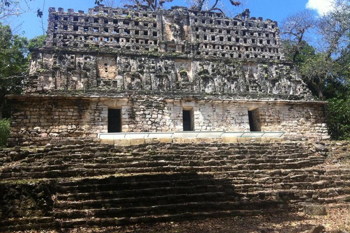 Attraction picture 5