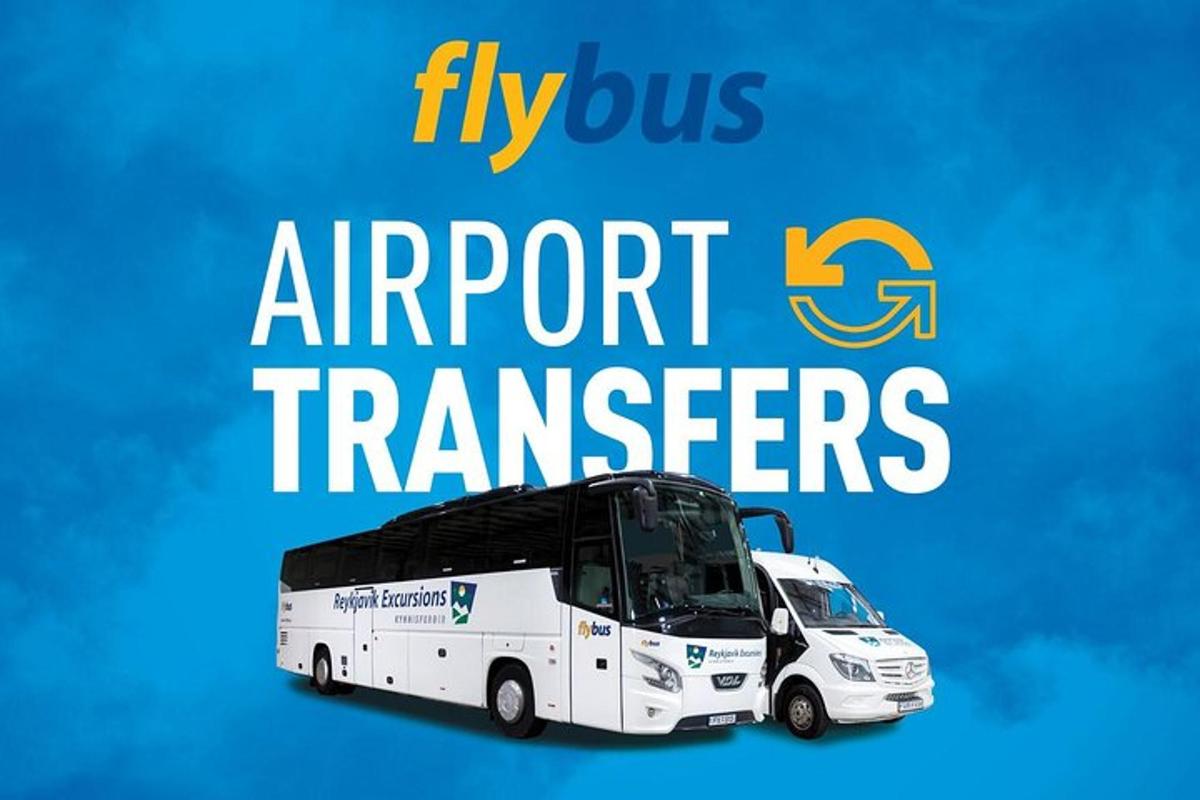 sebuah bas putih dan sebuah kereta kecil dengan perkataan fly bus airport transfers