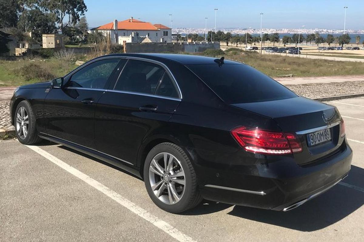 must auto pargitud parklas