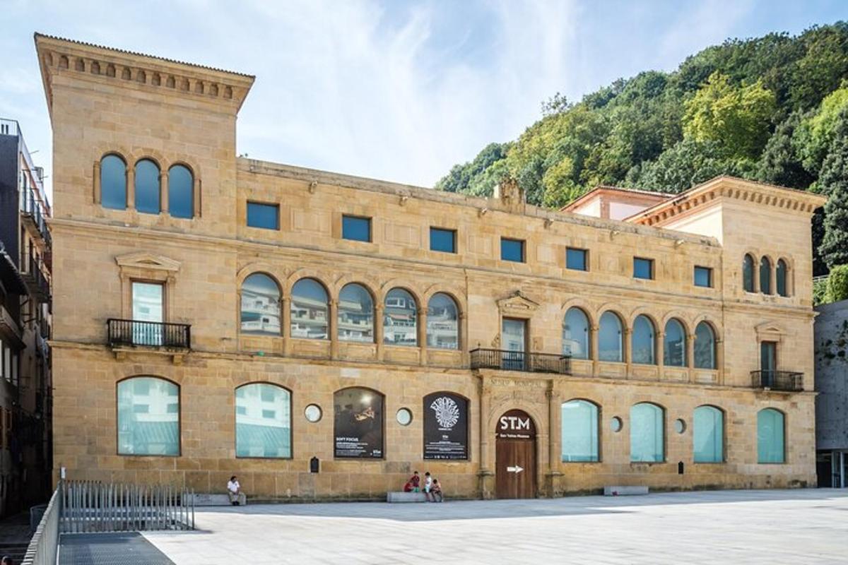 a large brick building with a bunch of windows