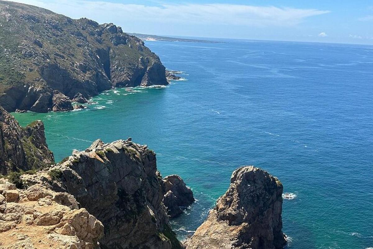 widok na ocean z klifu