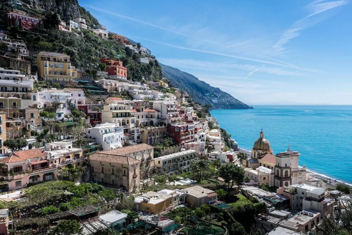 Výhled na Positano na pobřeží Amalfi