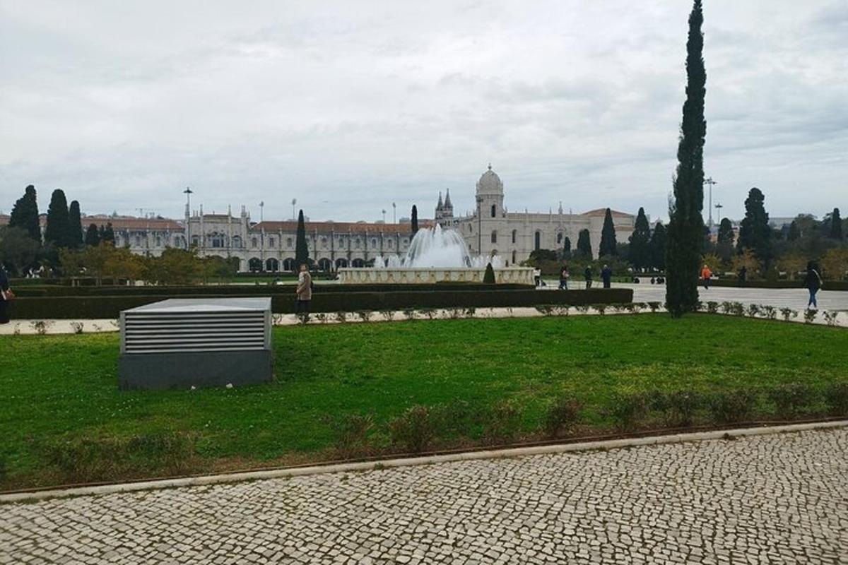 park s fontano pred stavbo