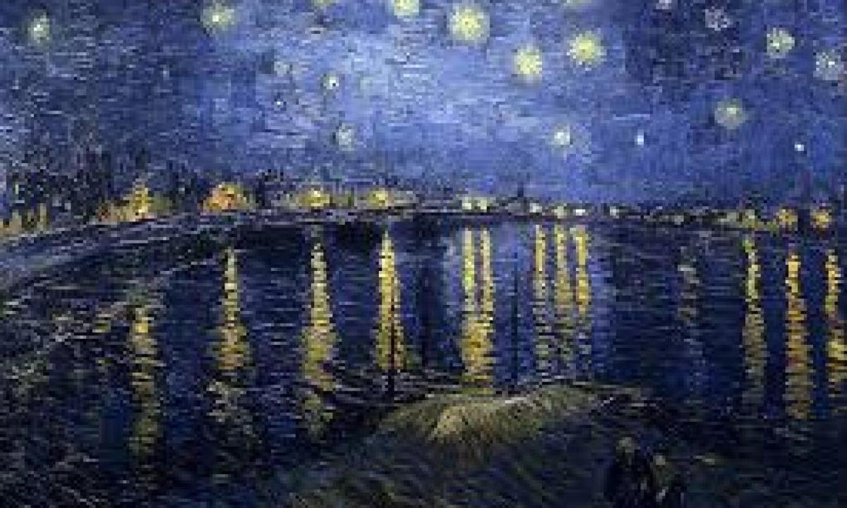 une peinture d'une ville la nuit avec des lumières sur l'eau