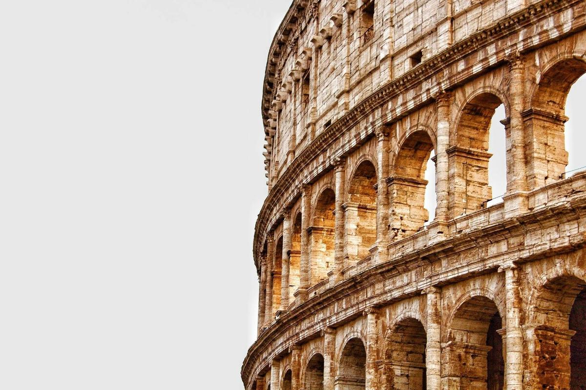 an image of the colosseum building