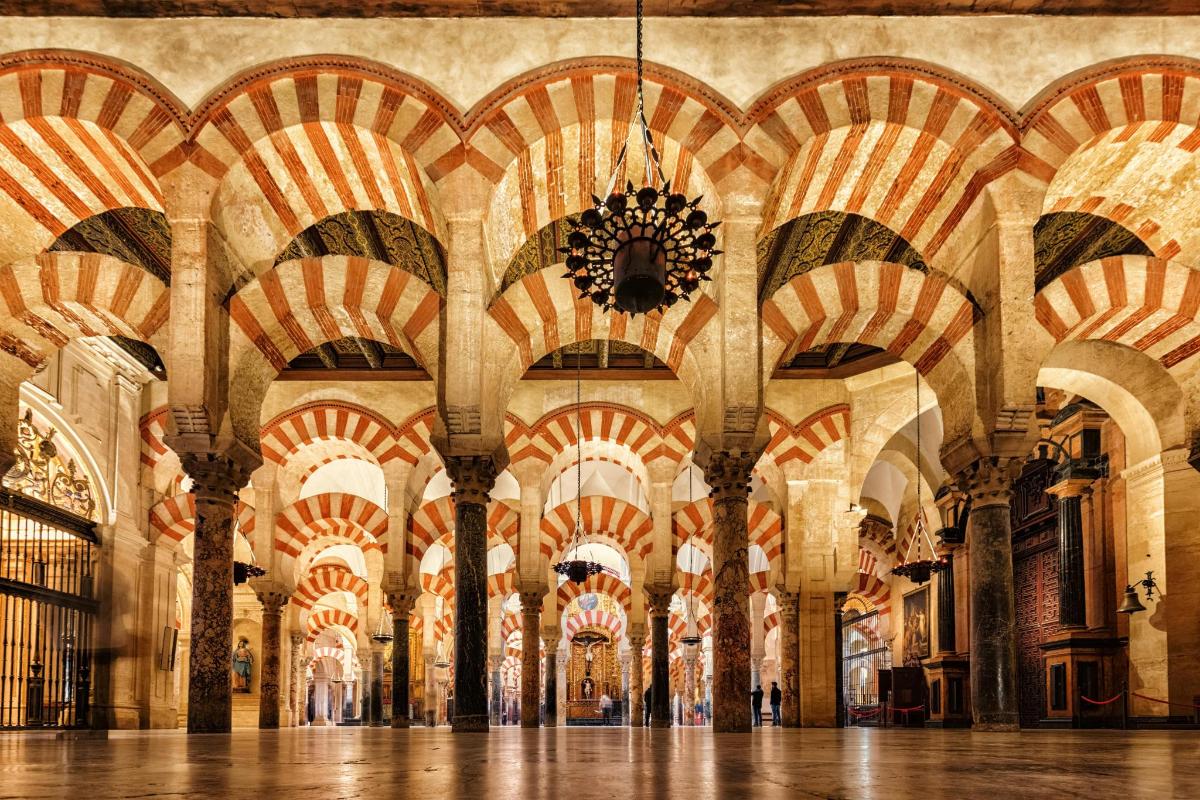 an image of a large building with intricate ceilings
