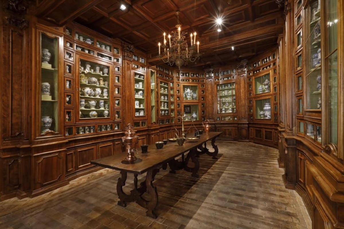 a large dining room with a long table in it